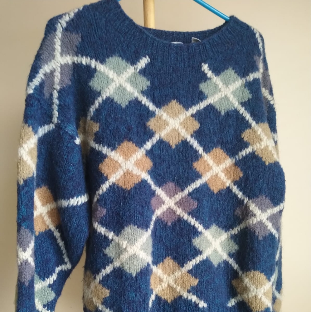 Bill Ditfort 100 percent wool sweater